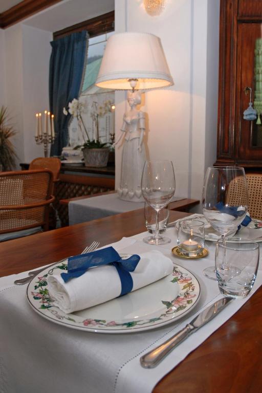Albergo Centrale Santo Stefano Di Cadore Bagian luar foto